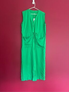 Sijo Women’s Sleeveless Tencel Green One-Piece Jumpsuit NWT